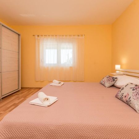 Poolincluded - Holiday Home Maslina Lisane Ostrovicke Exterior foto