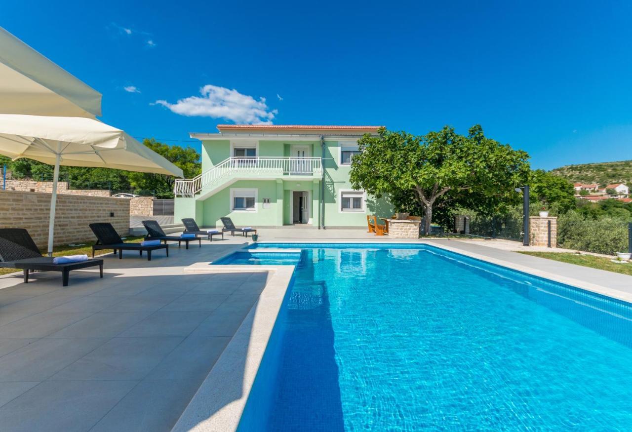 Poolincluded - Holiday Home Maslina Lisane Ostrovicke Exterior foto
