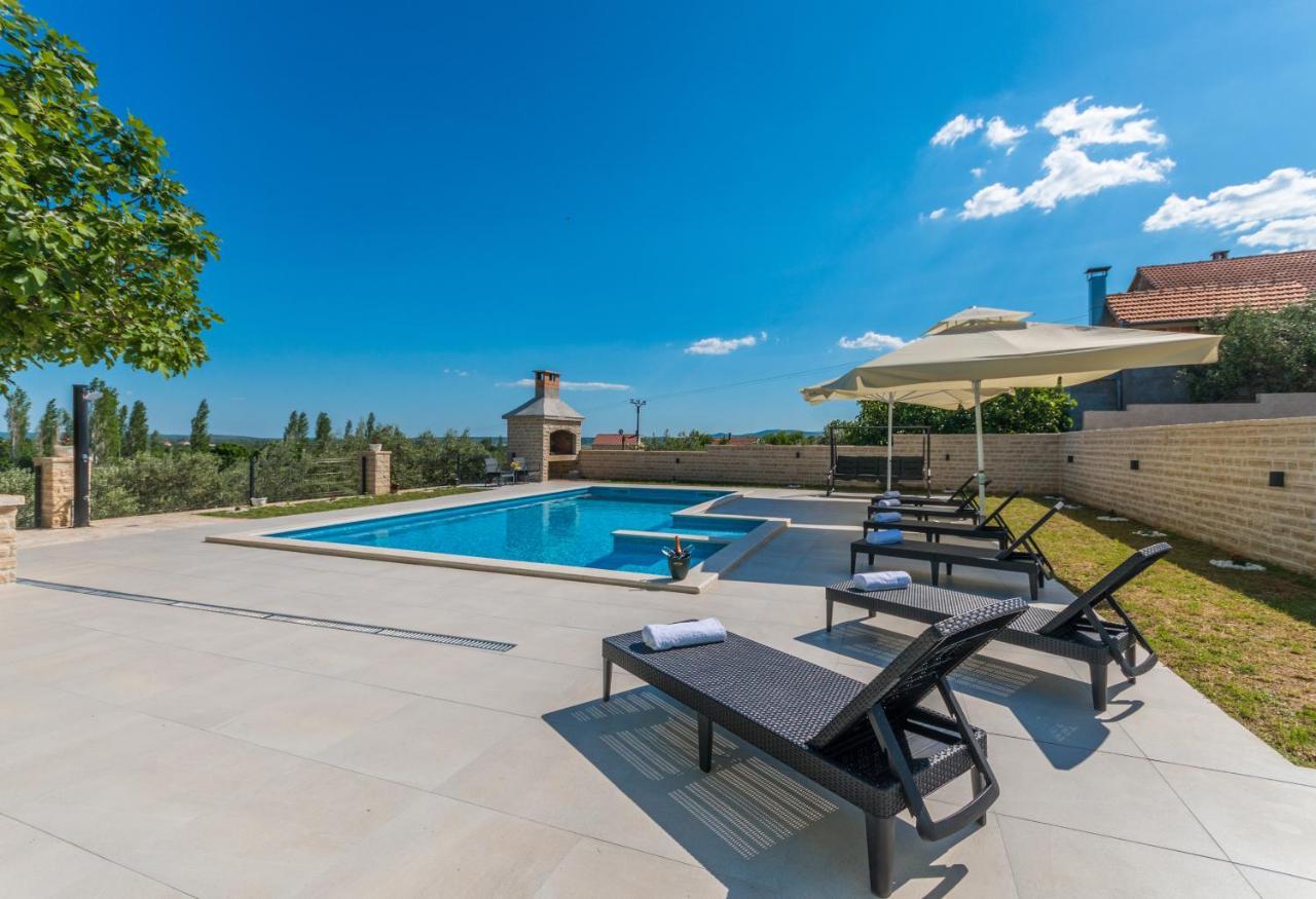 Poolincluded - Holiday Home Maslina Lisane Ostrovicke Exterior foto